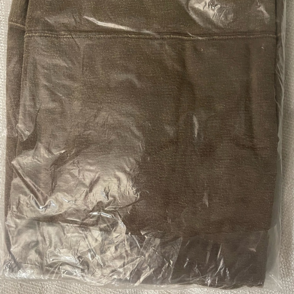 Zenana Outfitters Mocha Sweatshirt - Picture 4 of 4
